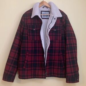 Levi’s | Red Black Buffalo Plaid Faux Sherpa Lined Zip Snap Trucker Jacket XL